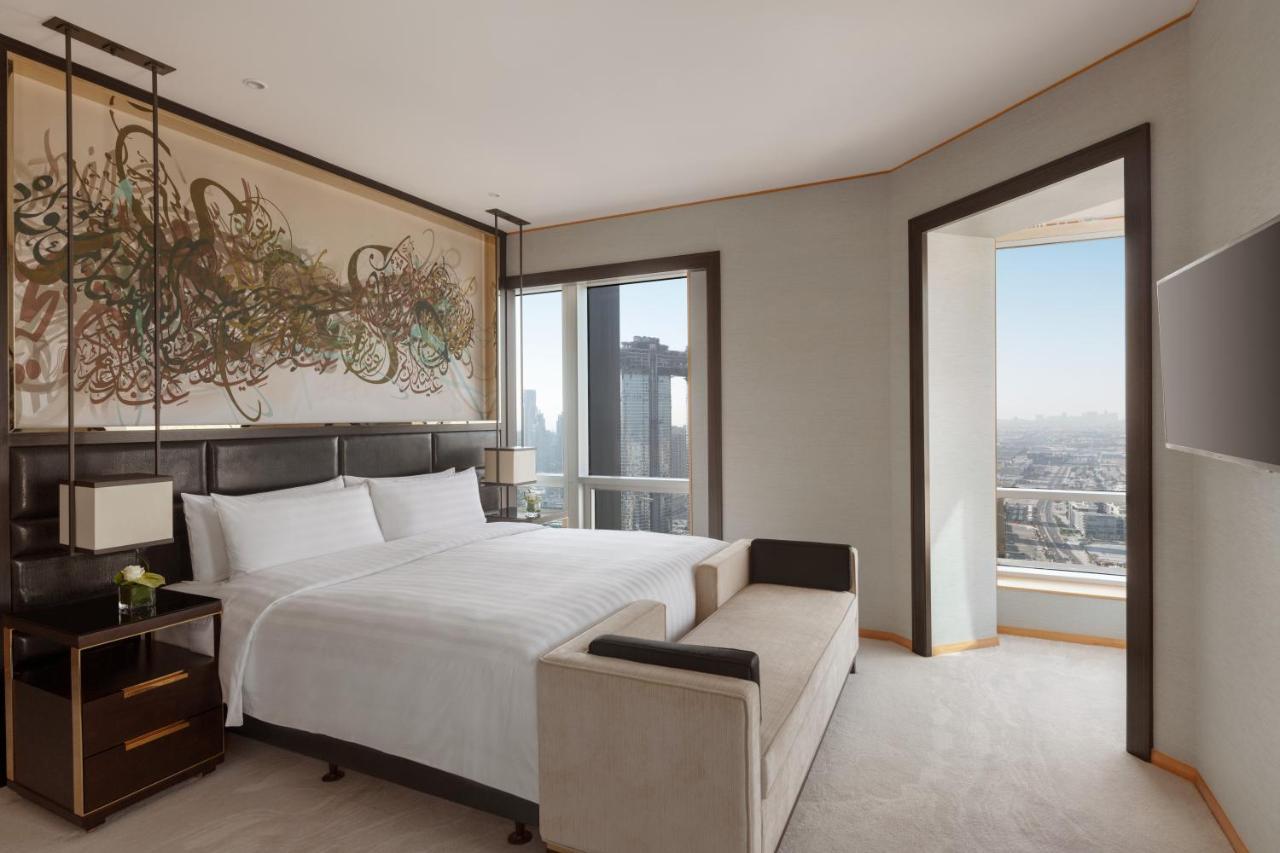 One-Bedroom Club Suite Lounge Access Including Afternoon Tea All Soft Beverages Evening Sundowners & Canapes