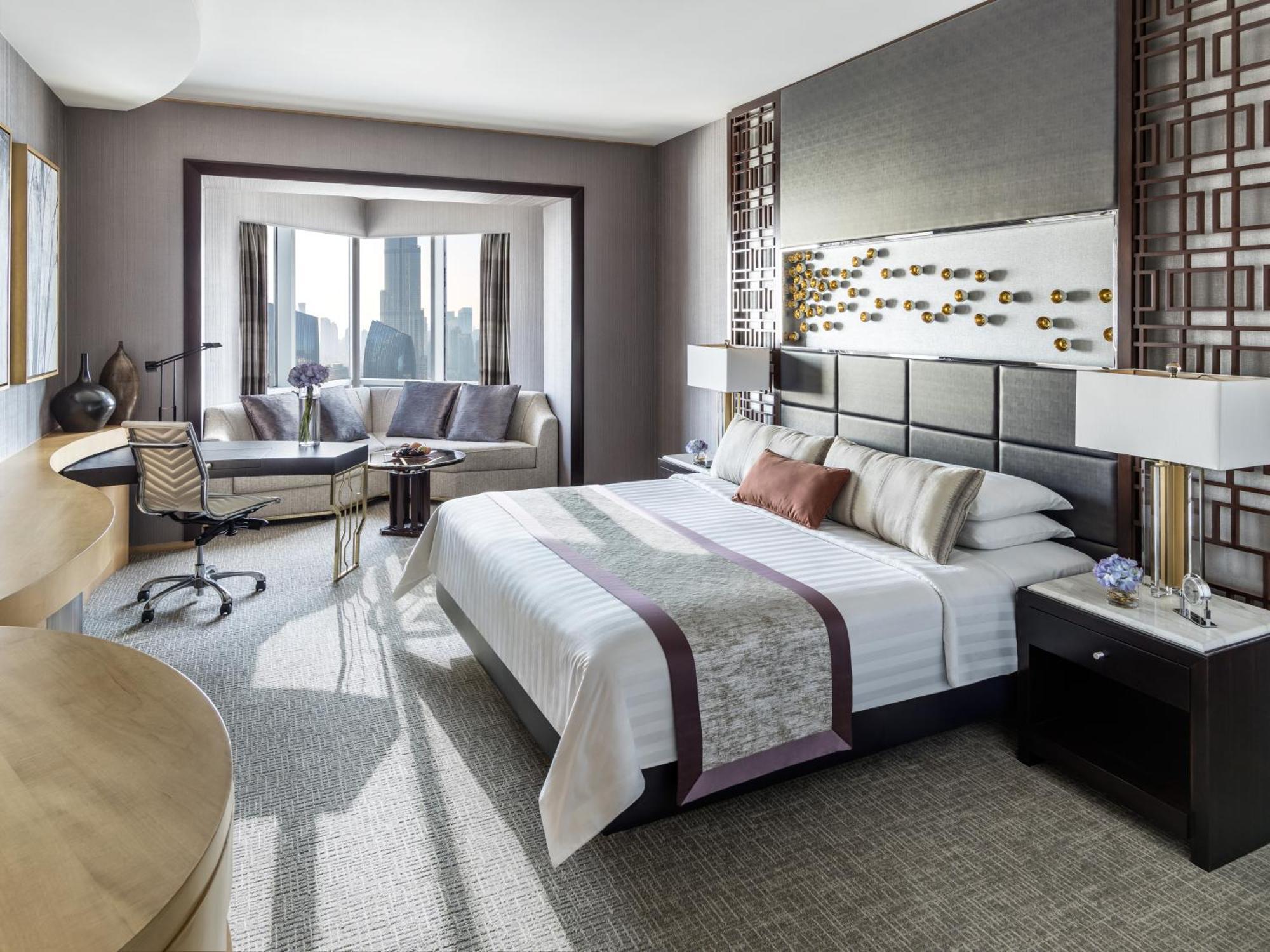 Horizon Premier Room Lounge Access Including Afternoon Tea All Soft Beverages Evening Sundowners & Canapes